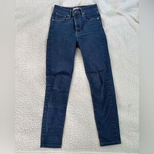 Levi’s Mile High Super Skinny Jeans sz 24